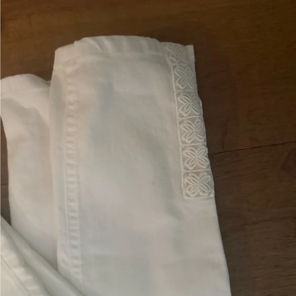 Lilly Pulitzer White Cropped Jeans - Picture 5 of 6